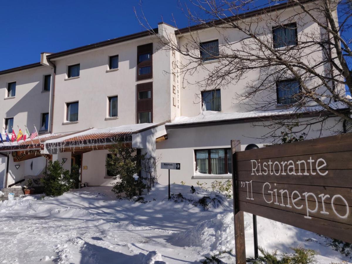 Hotel Капракотта Экстерьер фото