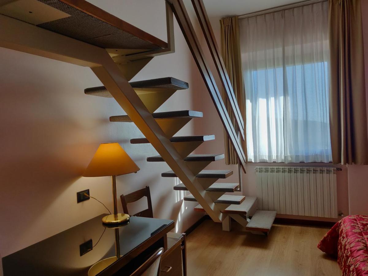 Hotel Капракотта Экстерьер фото